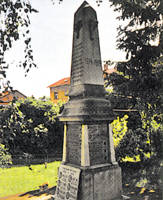 pomnik1