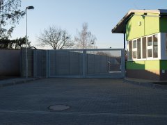 img00018.jpg