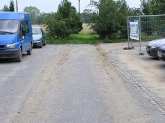 img00004.jpg