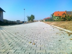 img00014.jpg