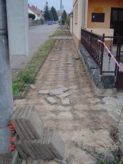 img00003.jpg