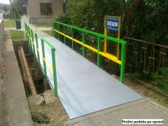 img00004.jpg